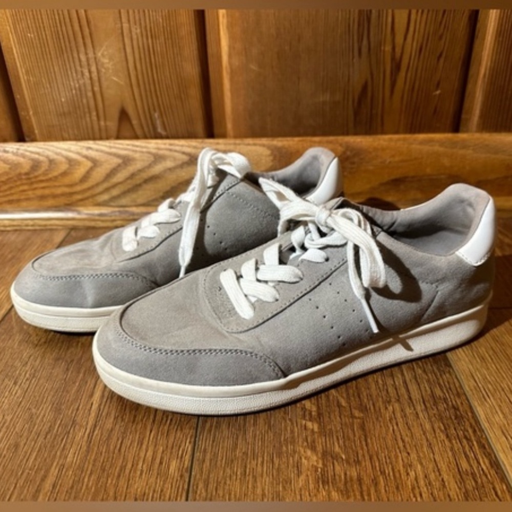 Retro Gray Soft Brushed Faux Suede Sneakers Casual Old Navy Womens Shoe Size 7